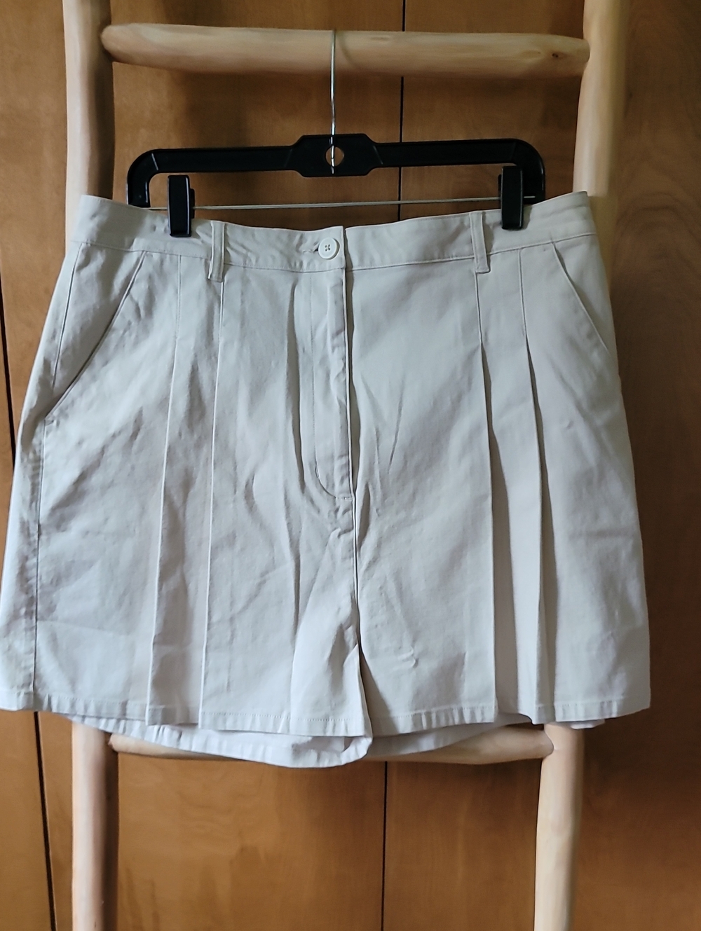 ASOS Cream Pleated High-Waist Women's Shorts